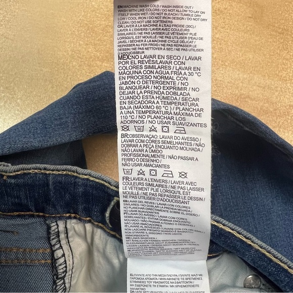 Levi’s Men’s Skinny Fit from Hip to Ankle Adjustable Waist Band Size 30x32 - Picture 8 of 8